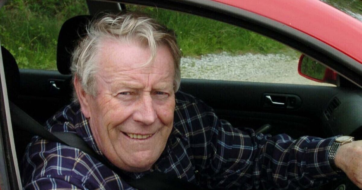 Tributes paid to former councillor Jack Roche - Vimarsana News