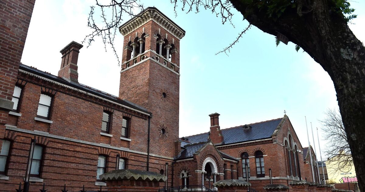 Cork community group used tracking device used to trace stolen flower baskets, court hears - Vimarsana News