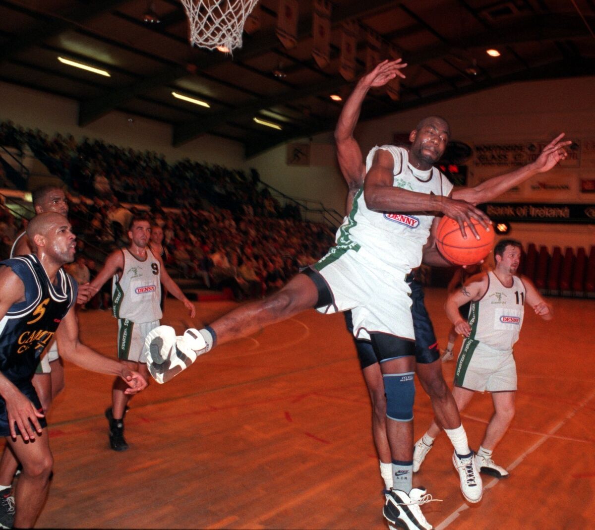 High-flying Lennie McMillan winning the ball at Neptune Stadium. Picture: Denis Minihane.