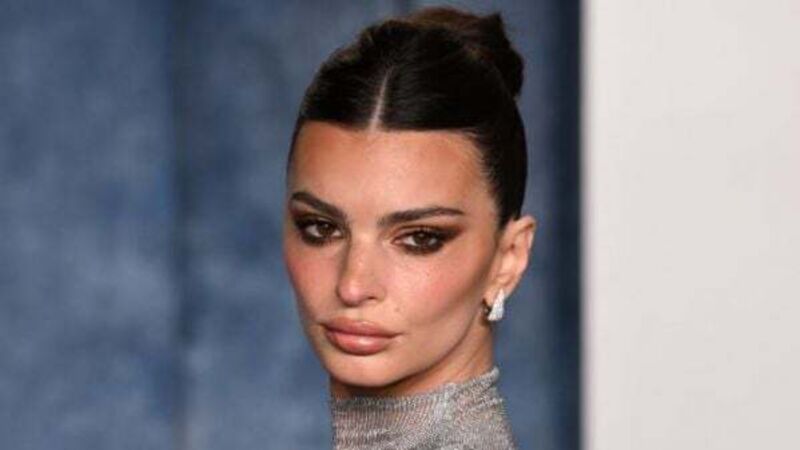 Emily Ratajkowski says she is ‘proud’ her face still moves after having Botox Emily Ratajkowski says she is ‘proud’ her face still moves after having Botox