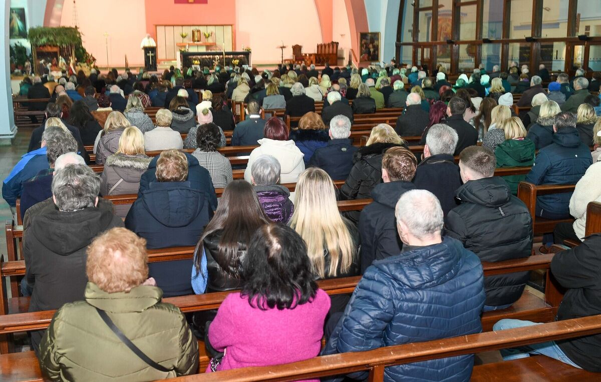 The funeral of former Cork city councillor Con O'Leary at the Church of the Ascension, Gurranabraher, Cork. Picture: David Keane. The funeral of former Cork city councillor Con O'Leary at the Church of the Ascension, Gurranabraher, Cork. Picture: David Keane.
