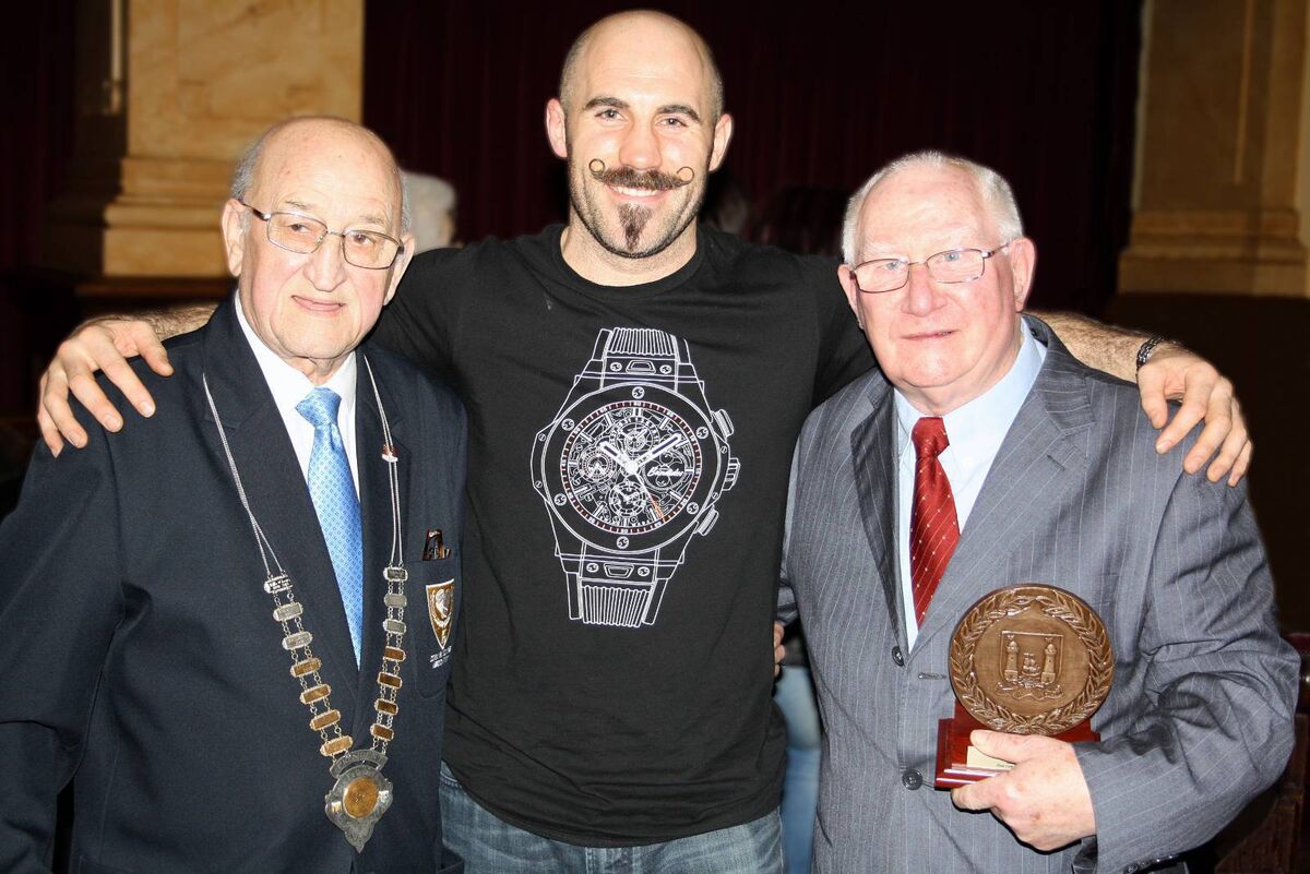 An historic photo of three of the most prominent O'Sullivans currently involved in boxing. Former International Tim, World Middleweight contender Gary and renowned Birmingham City BC Coach, Cork born Frank who was awarded an MBE for his services to boxing in the UK. Photo: Vancs O'Connell