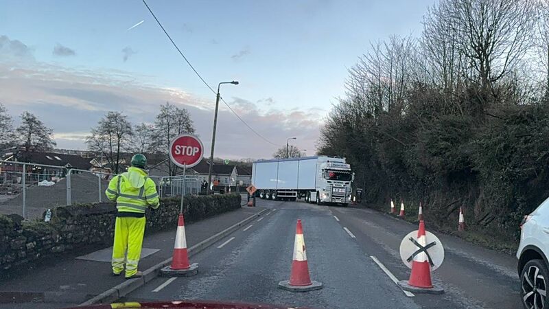 Stop-go system in Glanmire causing delays but outcome of works 'will be much better for everyone' Stop-go system in Glanmire causing delays but outcome of works 'will be much better for everyone'