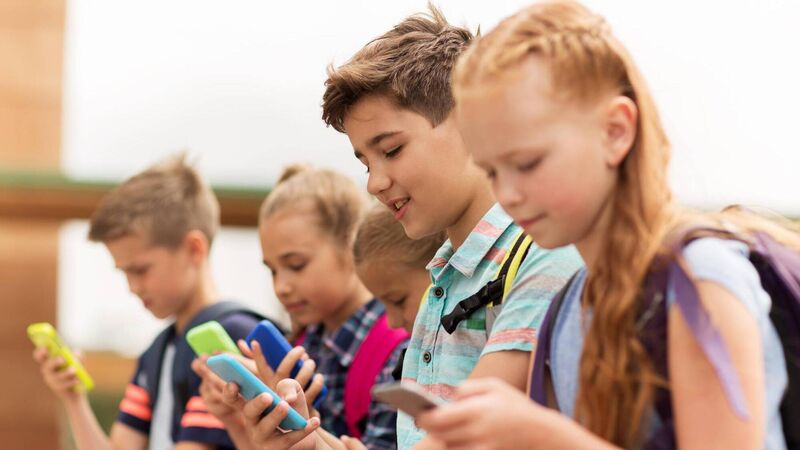 Internet safety tips for parents and children Internet safety tips for parents and children