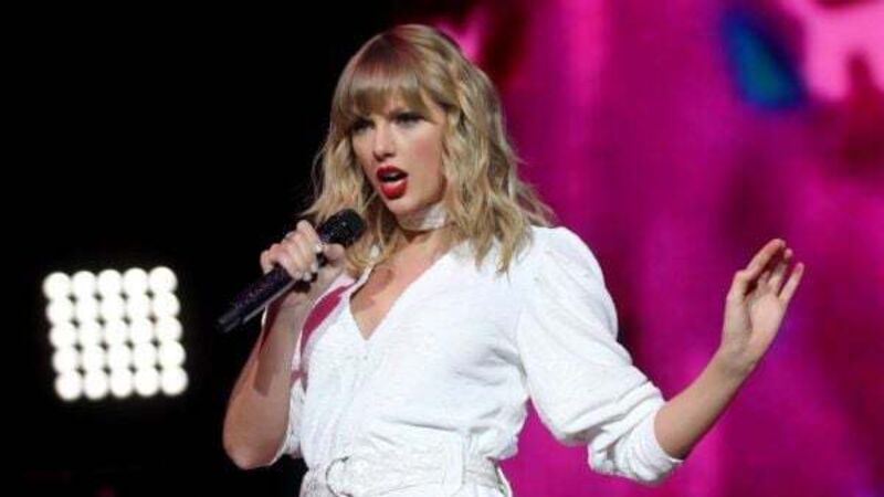 Taylor Swift demands university student stops tracking her private jet Taylor Swift demands university student stops tracking her private jet