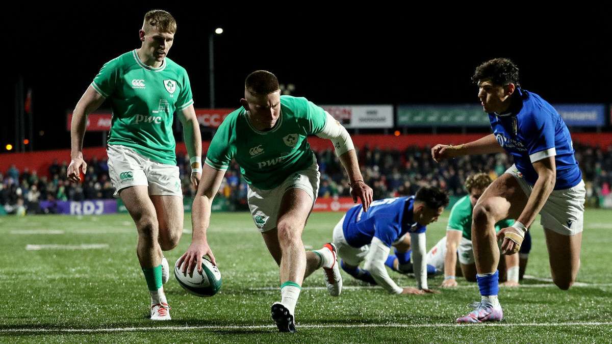 Ireland's Ben O’Connor scores his side’s second try against Italy. Picture: INPHO/Ben Brady