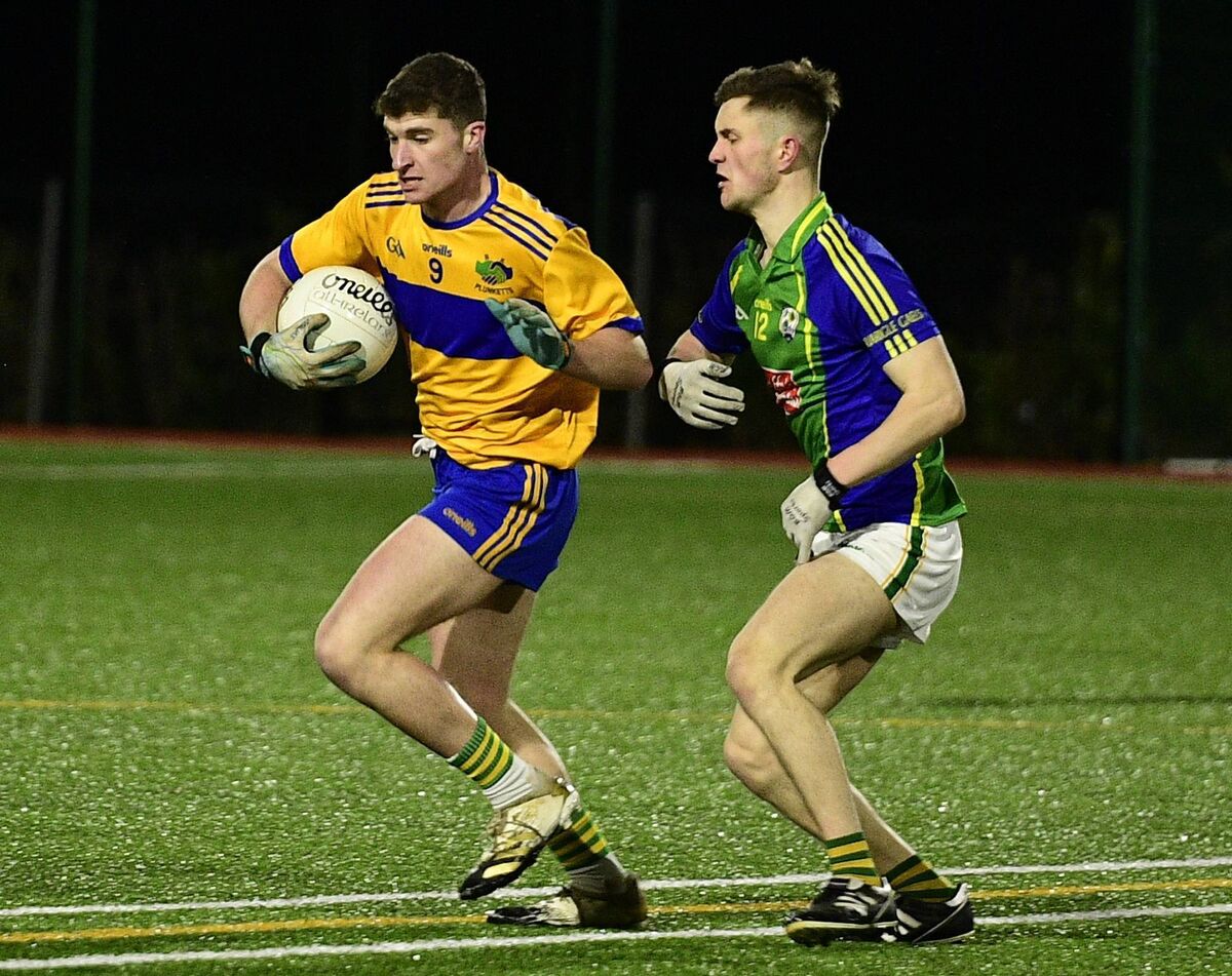 Cormac Hartnett (B K Plunkett's) avoids the attention of Michael Thornton (Duarigle Gaels) in the Duhallow U21AFQ semi final at Banteer. Picture John Tarrant Cormac Hartnett (B K Plunkett's) avoids the attention of Michael Thornton (Duarigle Gaels) in the Duhallow U21AFQ semi final at Banteer. Picture John Tarrant