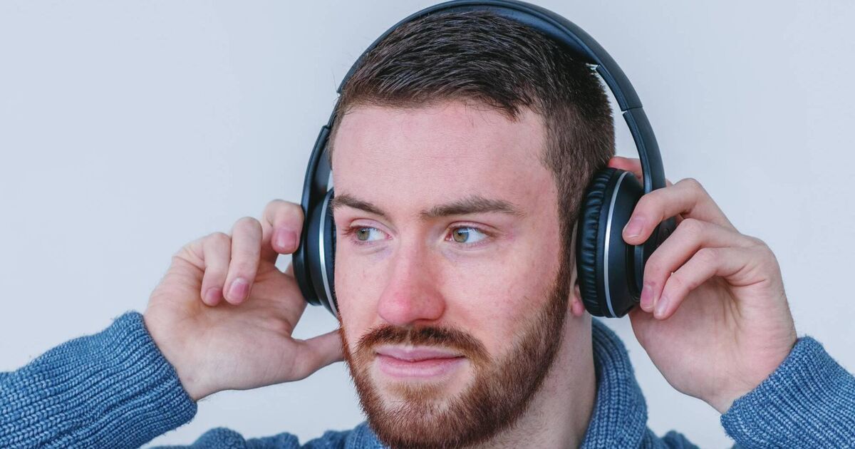Cork podcaster interviews Ireland's top 'creatives' - Vimarsana News