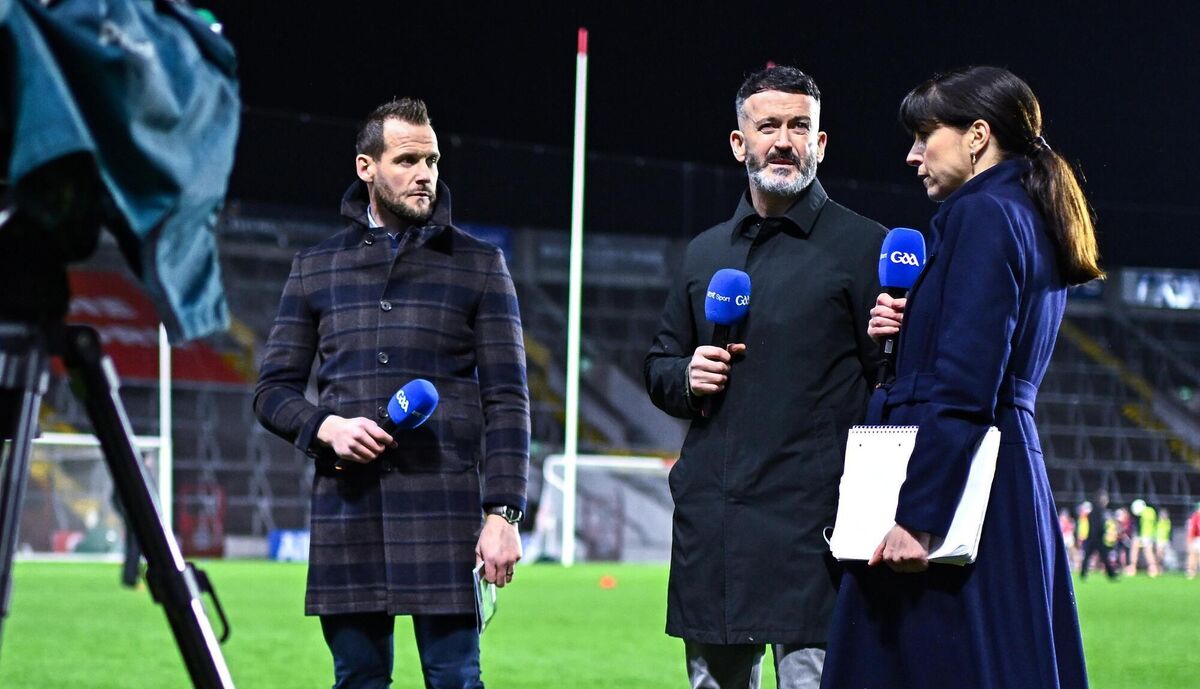 Dónal Óg Cusack (centre) with Jackie Tyrrell and Joanne Cantwell before last Saturday's Allianz HL Division 1 Group A game between Cork and Kilkenny at SuperValu Páirc Uí Chaoimh. Picture: Eóin Noonan/Sportsfile