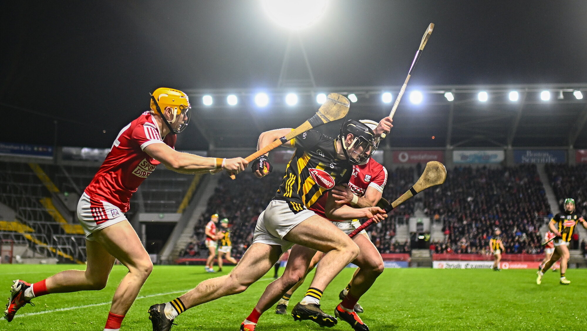 Watching hurling in the Páirc and Semple Stadium: Sporting weekends don ...