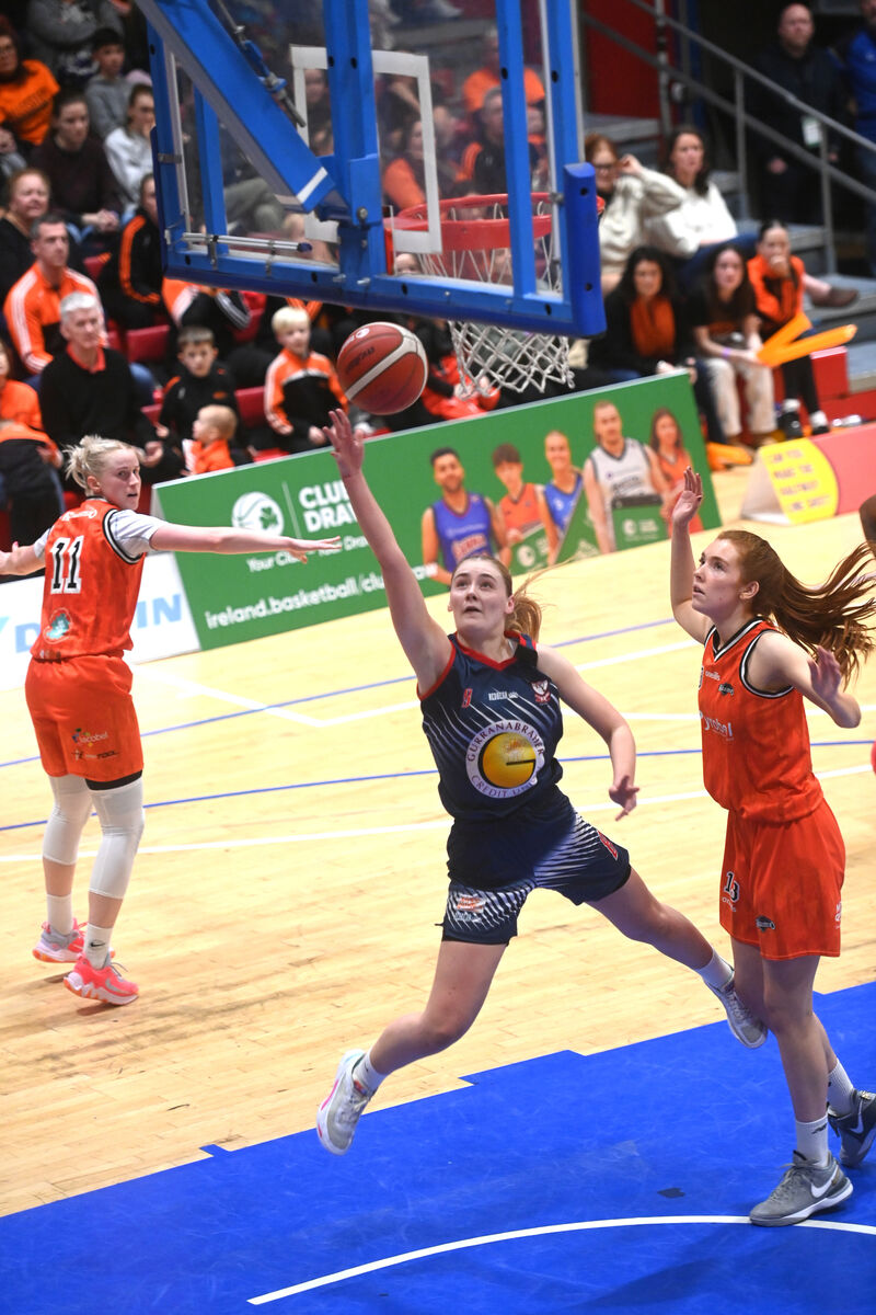  A super score by Lauryn Homan for Gurranabraher Credit Union Brunell against Killester. Picture: Larry Cummins