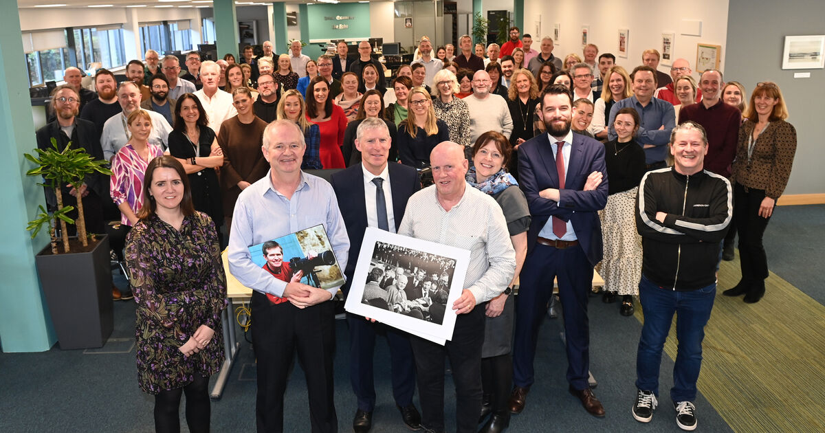 After a half century, and a half-million photos, Cork photographer Denis leaves lasting impression - Vimarsana News