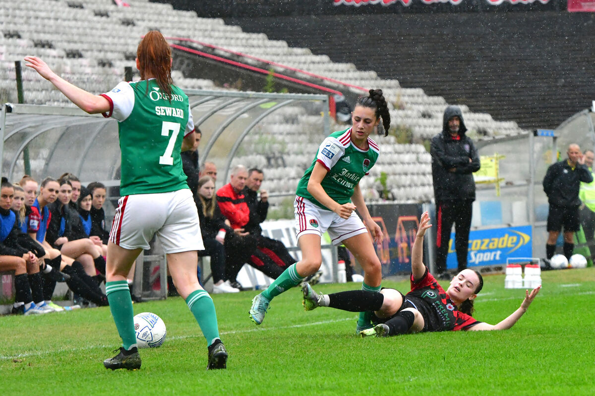  Cork City's Chloe Atkinson and Bohs Rebecca Cooke battle for possession in their side's SSE Airtricity Women's National League tie at Dalymount Park. Photograph Moya Nolan