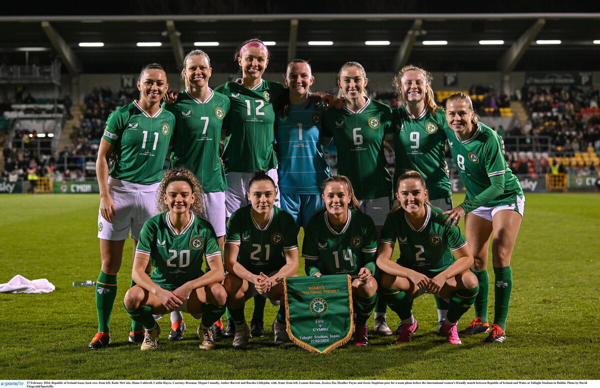 Republic of Ireland team, back row, from left, Katie McCabe, Diane Caldwell, Caitlin Hayes, Courtney Brosnan, Megan Connolly, Amber Barrett and Ruesha Littlejohn, with, front, from left, Leanne Kiernan, Jessica Ziu, Heather Payne and Jessie Stapleton pose for a team photo before the international women's friendly match between Republic of Ireland and Wales at Tallaght Stadium in Dublin. Photo by David Fitzgerald/Sportsfile