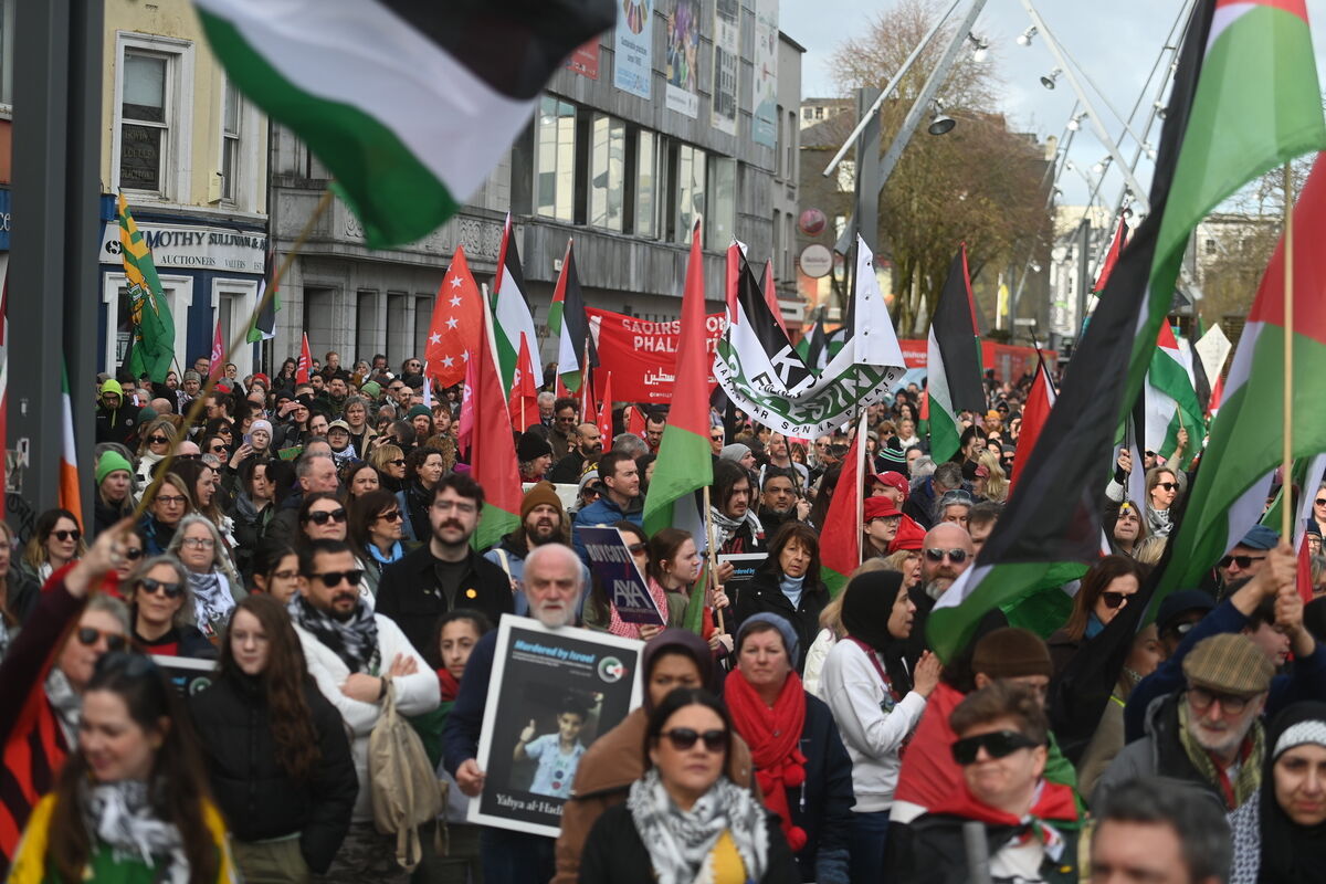 Cork Palestine Solidarity Campaign held a Munster gathering with groups travelling for the weekly protest march through Cork City centre on Saturday last. Picture: Larry Cummins