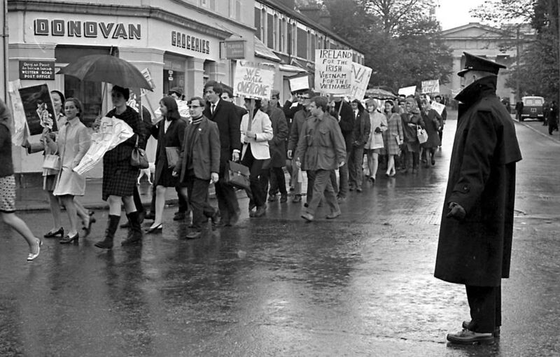 The photo of UCC students taking part in an anti-Vietnam War protest in November, 1967, continues to provoke debate among readers. Today, one recalls when a food place called Get Stuffed was based here The photo of UCC students taking part in an anti-Vietnam War protest in November, 1967, continues to provoke debate among readers. Today, one recalls when a food place called Get Stuffed was based here