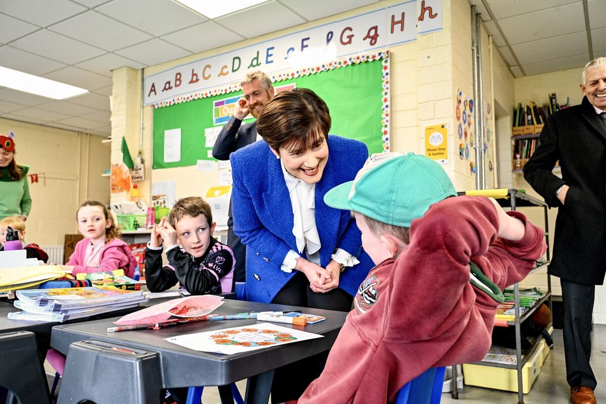 Pupils from Miss Joanne O’Sullivan 1st Class ienjoying the Minister of Education, Norma Foley’s visit to the school to coincide with World Book Day. Picture Chani Anderson