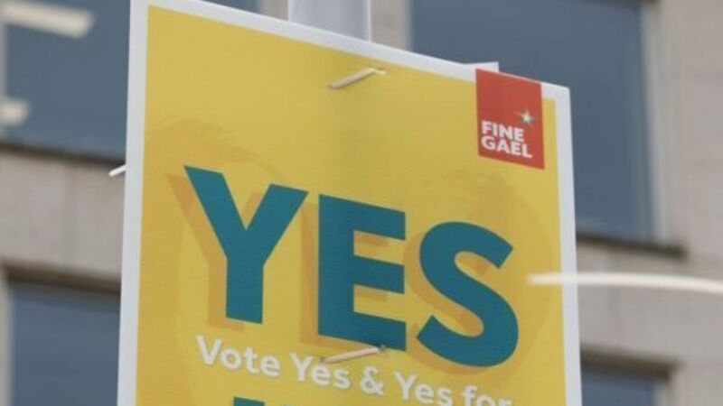Voting closes in referendums over changes to Constitution Voting closes in referendums over changes to Constitution