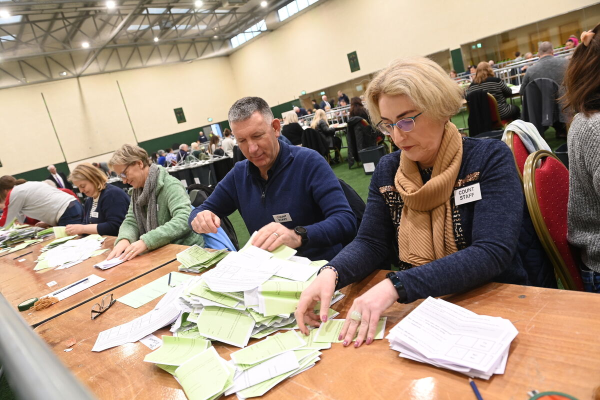 The referendum count at Nemo Rangers this morning. Pic Larry Cummins 