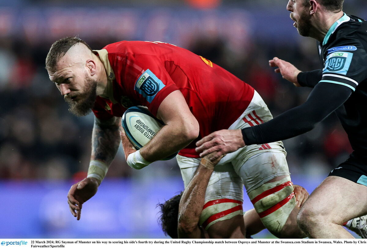 RG Snyman of Munster on his way to scoring his side's fourth try during the United Rugby Championship match between Ospreys and Munster at the Swansea.com Stadium in Swansea, Wales. Photo by Chris Fairweather/Sportsfile