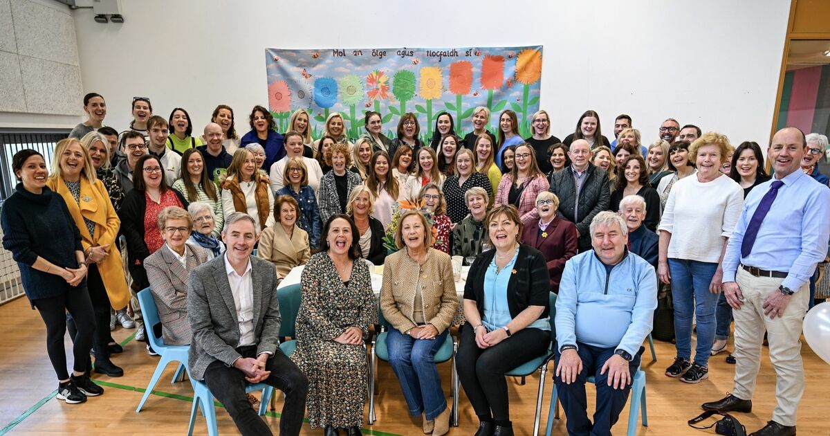 Cork school bids a fond farewell to beloved secretary Ann as she retires after 44 years - Vimarsana News