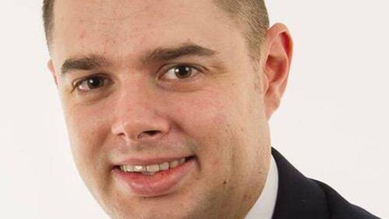 Cork County Councillor leaves Fianna Fáil; will run in local elections as Independent candidate Cork County Councillor leaves Fianna Fáil; will run in local elections as Independent candidate