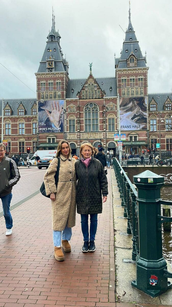 Emer Cronin from Glounthaune with her mum. Emer Cronin from Glounthaune with her mum.