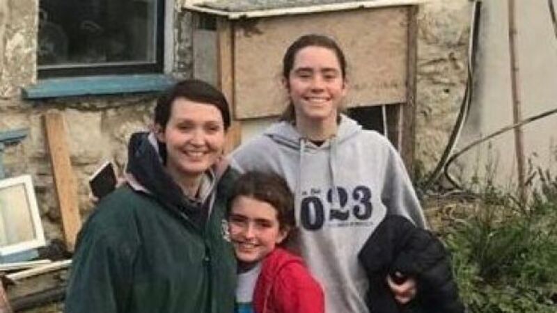 Mother and daughters killed in Mayo crash named as husband travels to Ireland Mother and daughters killed in Mayo crash named as husband travels to Ireland