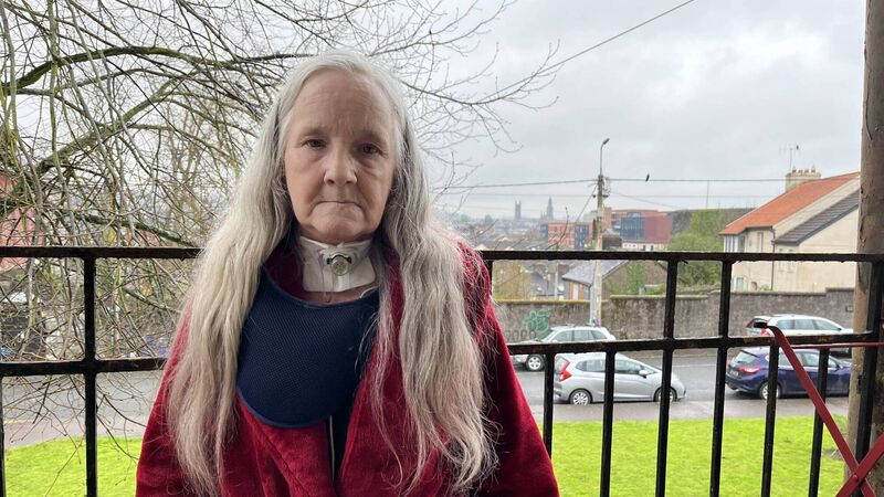 Cancer survivor using bleach to battle mould in her Cork council flat   