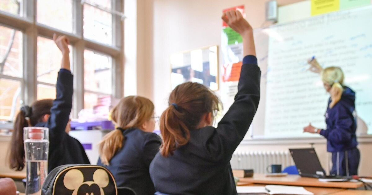 Delegates vote to establish union taskforce examining school patronage - Vimarsana News