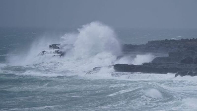 Storm Kathleen: Crisis management team meets as weather alerts updated Storm Kathleen: Crisis management team meets as weather alerts updated