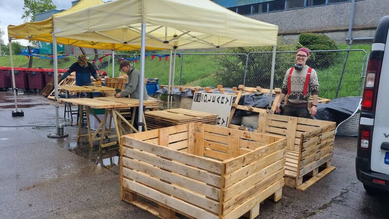 Donal O Gara building CUSP beds. Picture: Virginia O Gara. Donal O Gara building CUSP beds. Picture: Virginia O Gara.