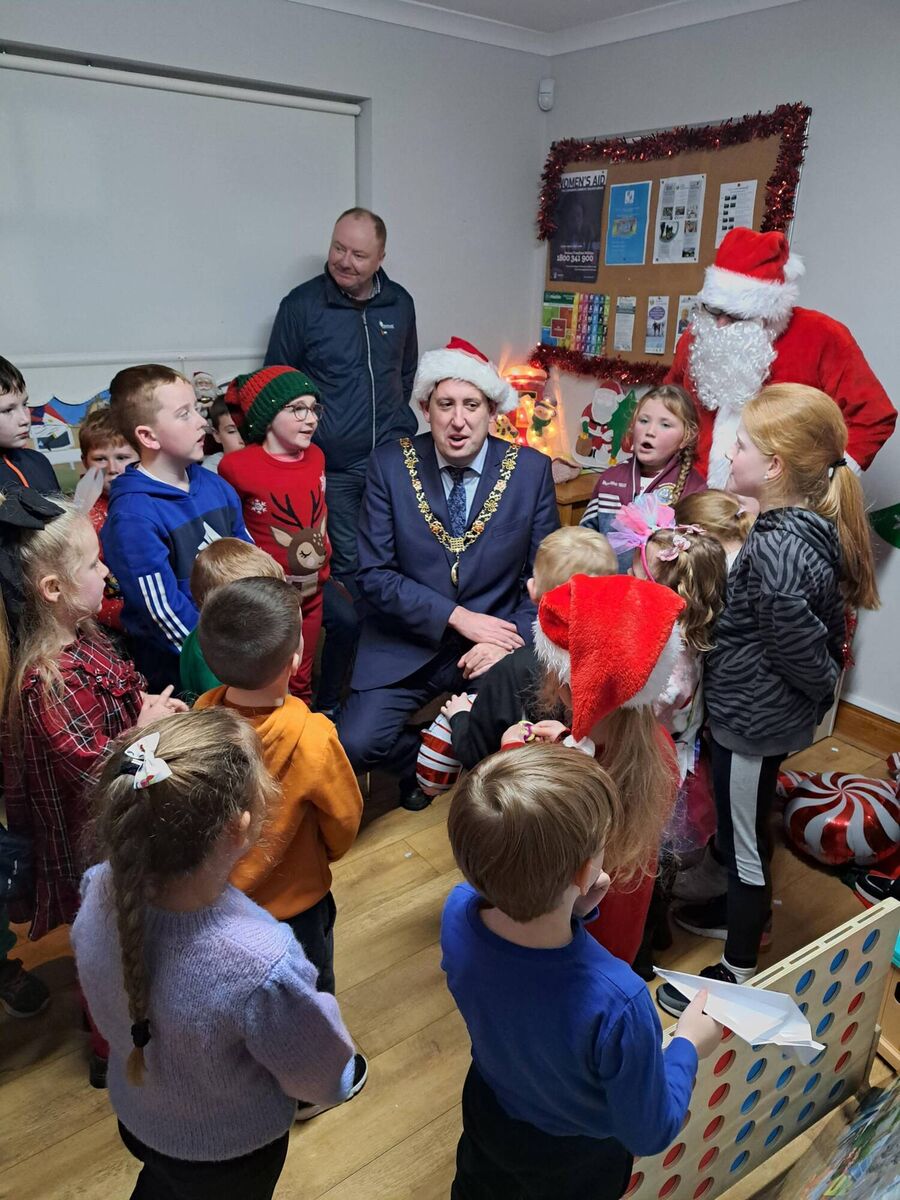 The Fairhill/Fairfield Community Association getting a visit from Lord Mayor councillor Kieran McCarthy and Santa. Photo: Fairhill/Fairfield Community Association. The Fairhill/Fairfield Community Association getting a visit from Lord Mayor councillor Kieran McCarthy and Santa. Photo: Fairhill/Fairfield Community Association.