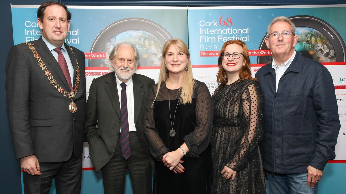 Cork City, Cork, Ireland. 09th November, 2023. Lord Mayor of Cork, Cllr. Kieran McCarthy, Lord David Puttnam, Fiona Clark, CFF, Anna Kopecká, CFF and Barney Whelan, Chair CFF at the Cork International Film Festival gala night of the Irish Premiere of the Yorgos Lanthimos’ award-winning film Poor Things that was screened at the Cork Opera House, Cork. - Picture; David Creedon Cork City, Cork, Ireland. 09th November, 2023. Lord Mayor of Cork, Cllr. Kieran McCarthy, Lord David Puttnam, Fiona Clark, CFF, Anna Kopecká, CFF and Barney Whelan, Chair CFF at the Cork International Film Festival gala night of the Irish Premiere of the Yorgos Lanthimos’ award-winning film Poor Things that was screened at the Cork Opera House, Cork. - Picture; David Creedon