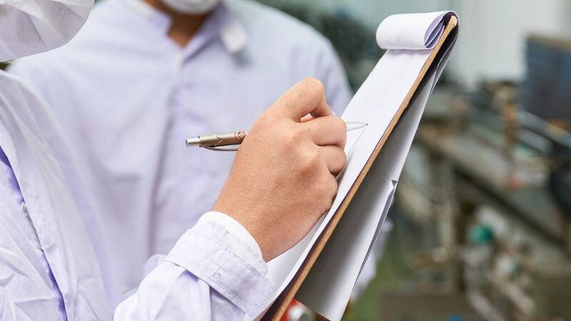 Cork supermarket ordered to close kitchen and kitchen storage area by Food Safety Authority