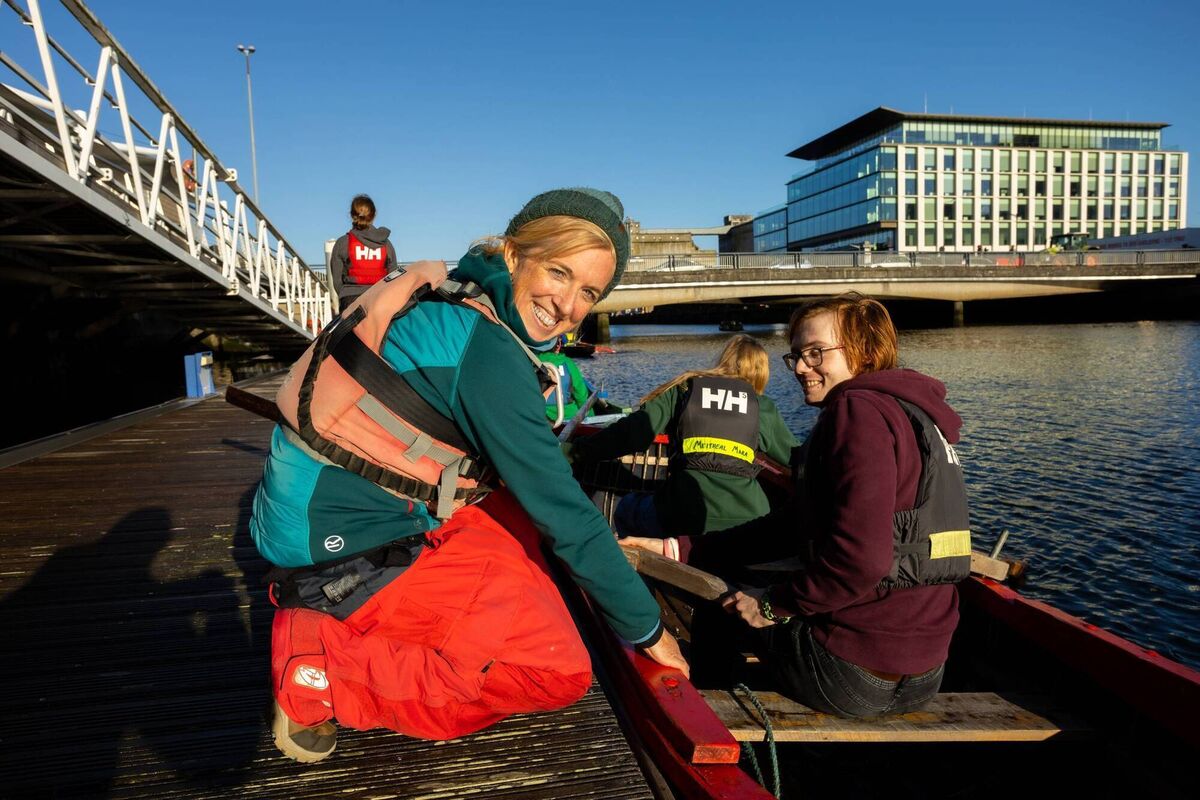 Fiona Walsh Youth Programme Assistant Manager & Trainer Bádóireacht Programme. Fiona Walsh Youth Programme Assistant Manager & Trainer Bádóireacht Programme.