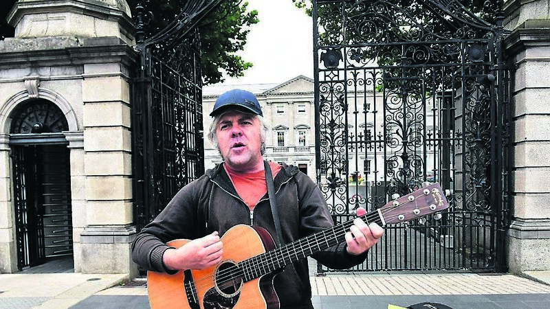 Cork singer to mark 100th protest at Leinster House Cork singer to mark 100th protest at Leinster House
