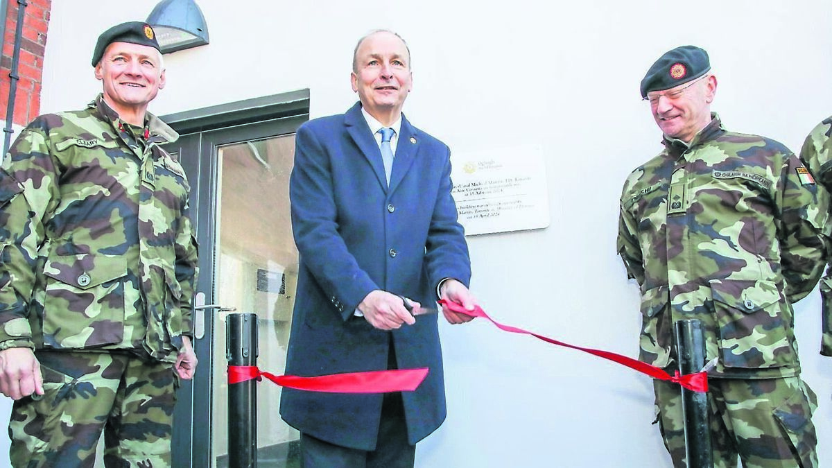 Tánaiste ‘delighted’ to open multimillion euro accommodation block at Collins Barracks