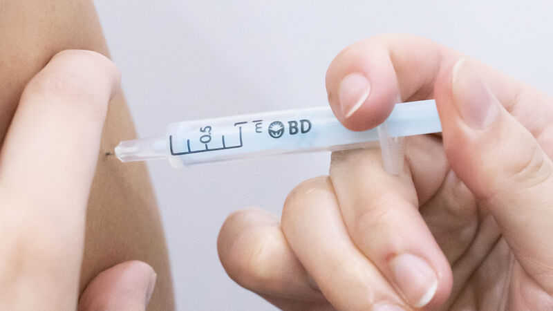'We are urging everyone eligible to get the vaccine': HSE launches covid booster campaign 'We are urging everyone eligible to get the vaccine': HSE launches covid booster campaign