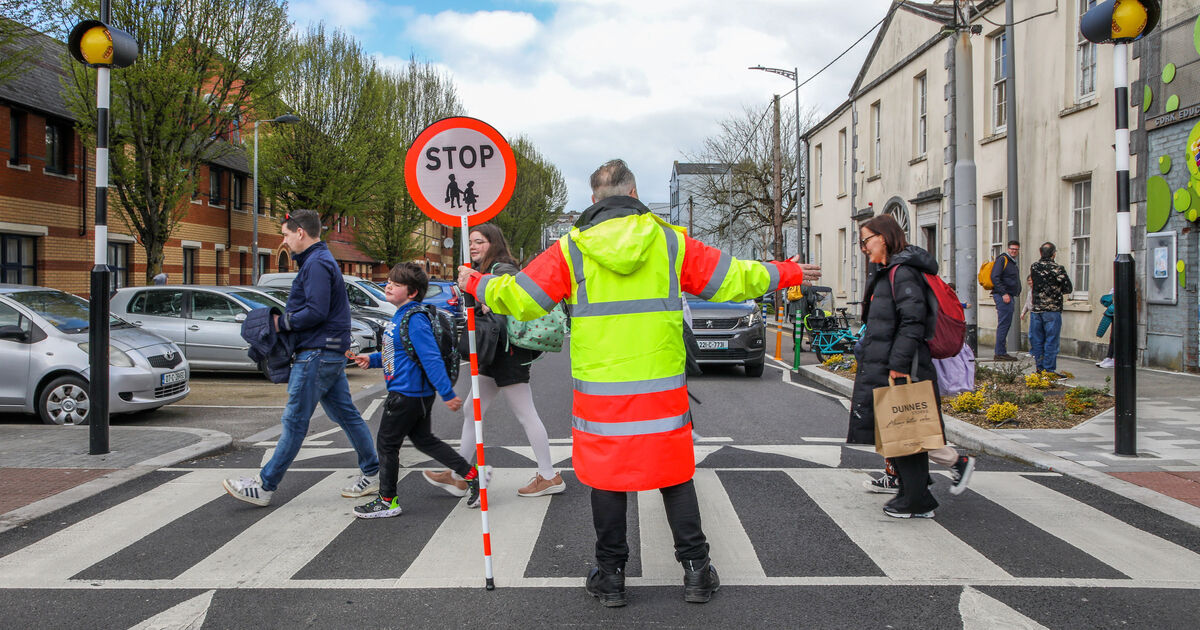 Cork school warden George making Grattan Street a safer place for young pedestrians - Vimarsana News