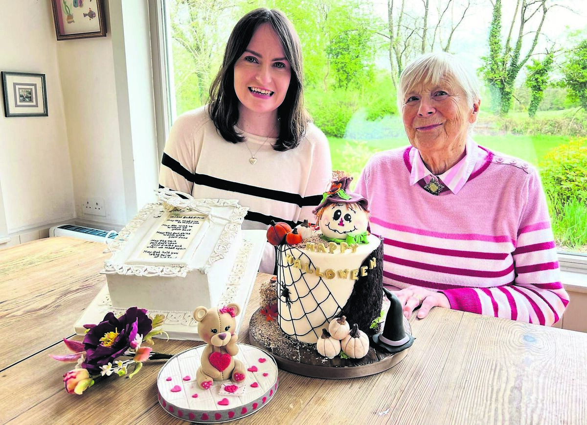 Emma O’Shea, President of the Cork Sugarcraft Association, and Jacqueline Cullinane, who co-founded the group 30 years ago this year, with some of the association’s remarkable creations. Emma O’Shea, President of the Cork Sugarcraft Association, and Jacqueline Cullinane, who co-founded the group 30 years ago this year, with some of the association’s remarkable creations.