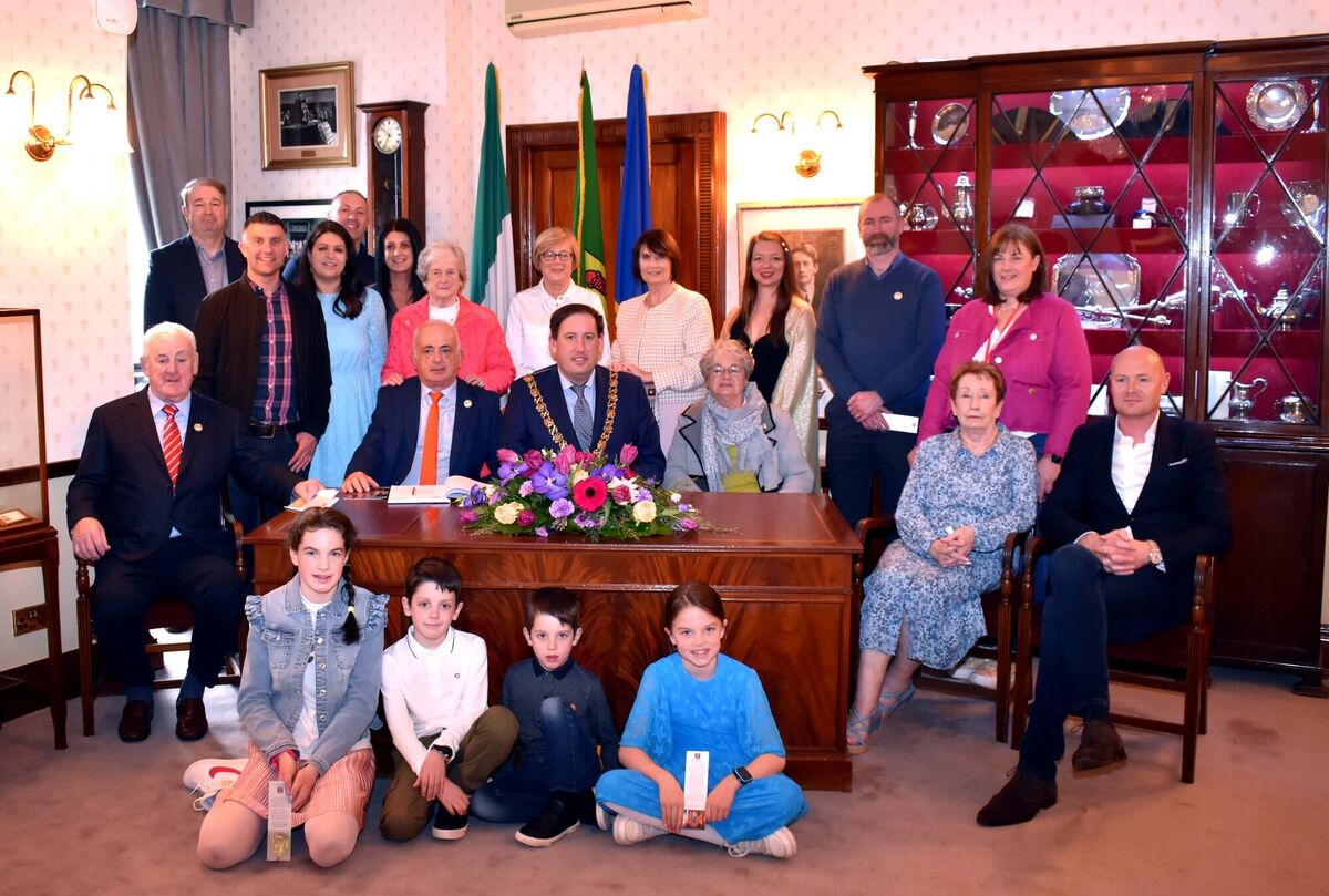 Lord Mayor, Cllr. Kieran McCarthy and Lady Mayoress, Marcelline Bonneau, received members of the Hegarty Family in his chambers prior to the screening of the film. Lord Mayor, Cllr. Kieran McCarthy and Lady Mayoress, Marcelline Bonneau, received members of the Hegarty Family in his chambers prior to the screening of the film.