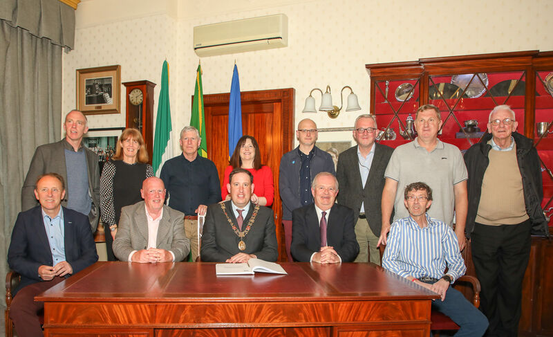 Staff of The Echo and Irish Examiner who attended a reception hosted by the Lord Mayor of Cork, Cllr. Kieran McCarthy at the City Hall, Cork to honour two photographers Eddie O'Hare and Denis Minihane for their contribution to the city for the past 45 years. Picture: David Creedon