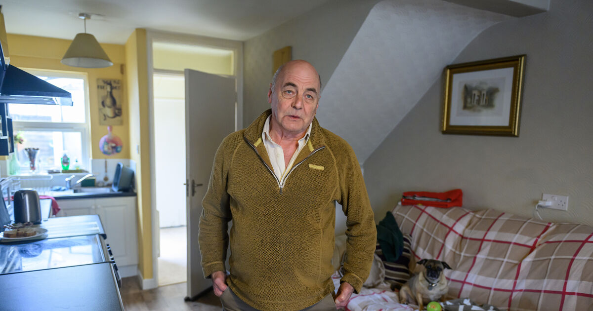 'It's a question of my health': Man waiting nine years to be transferred from damp house - Vimarsana News
