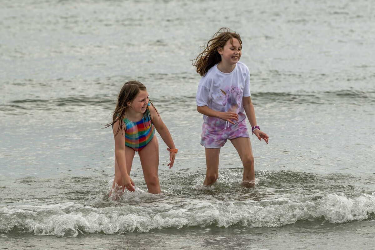 Evelyn Aherne, 6, and Hannah Aherne, 9, from Bishopstown enjoying some fun in the sun atWarren Beach in Rosscarbery,Co Cork.