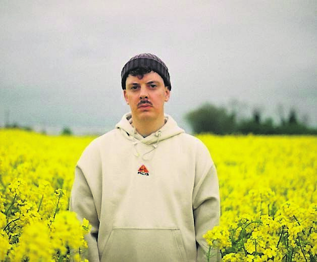 JarJarJr will be performing from his new album, ‘Catch The Dusk’.