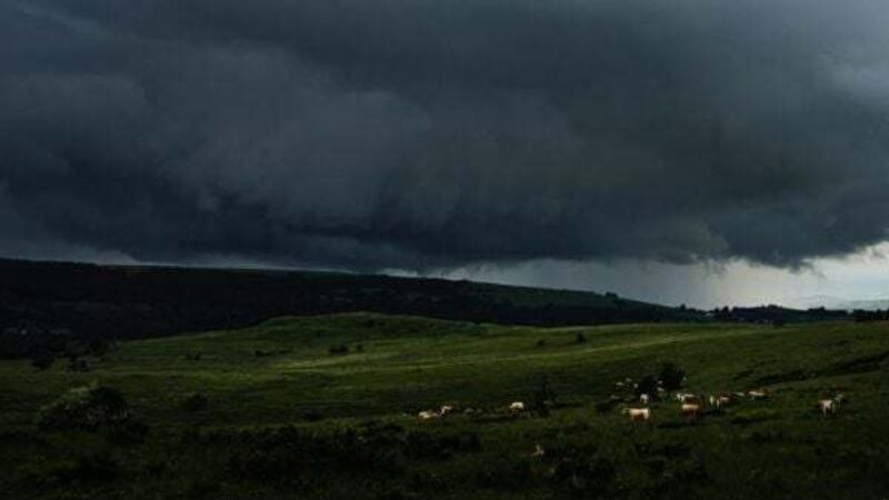 Met Éireann issues thunderstorm warning for six counties