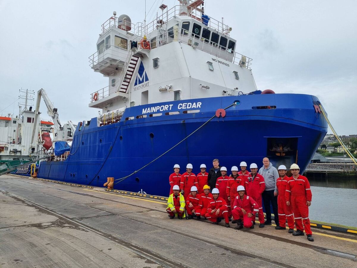 Mainport Cedar was an impressive sight at Cork Port for a crew change while in transit from Namibia to Rotterdam. 