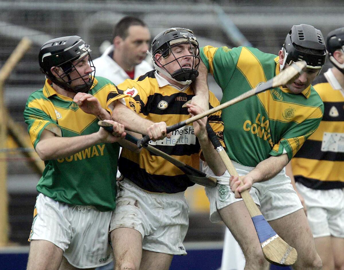 AIB Munster Club Senior Hurling Semi-Final Toomevara vs Na Piarsaigh Semple Stadium: Na Piarsaigh's Christy Connery gets caught between Benny Dunne and Tony Delaney of Toomevara