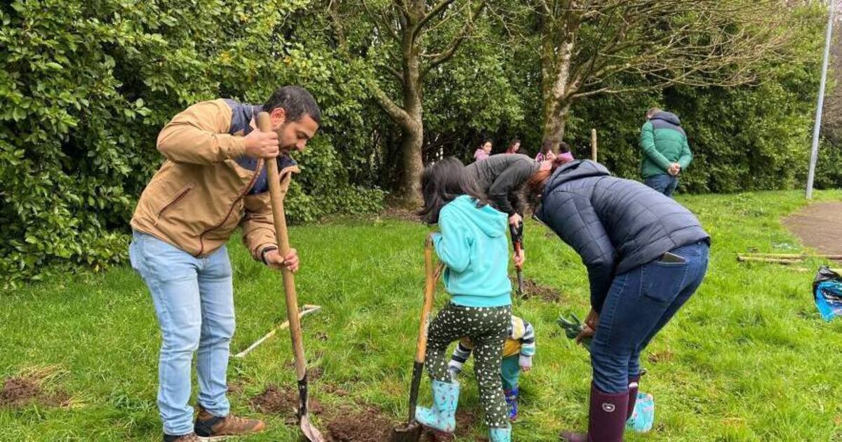 All About Cork: Douglas Tidy Towns event a breath of fresh air - Vimarsana News